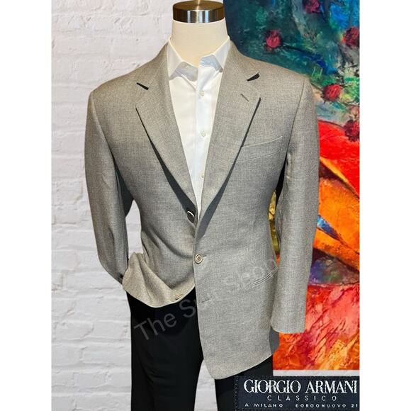 Giorgio Armani Other - Vintage 80's Giorgio Armani Classico 42R Beige Gray Nailhead Sport Coat Blazer